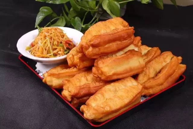 秘制油条配方做法视频,高粱面粉做油条不放鸡蛋油条配方