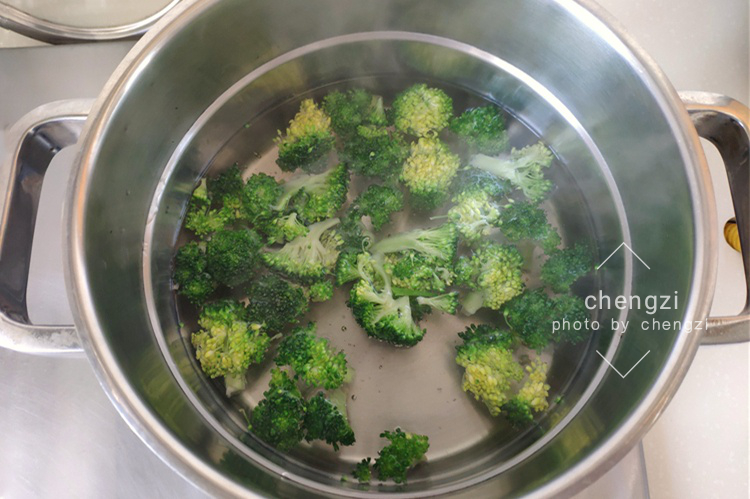 早餐怎么吃减肥还饱腹,早餐减肥吃什么瘦得快又耐饿