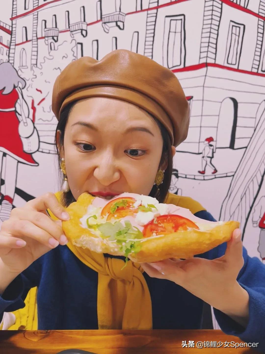 我在布达佩斯，收集了很多秋天送给你