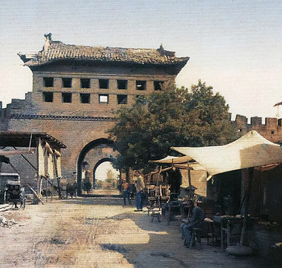 珍贵清朝照片！皇帝皇后合照，贵妇，格格，辫子被绑的人