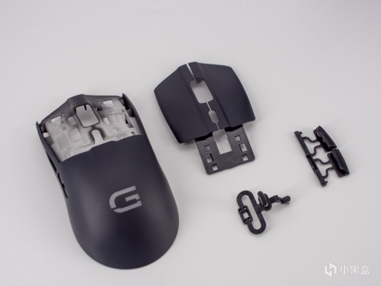 仅需40块的究极性价比鼠标，但我不建议你买——戴记严选3323D
