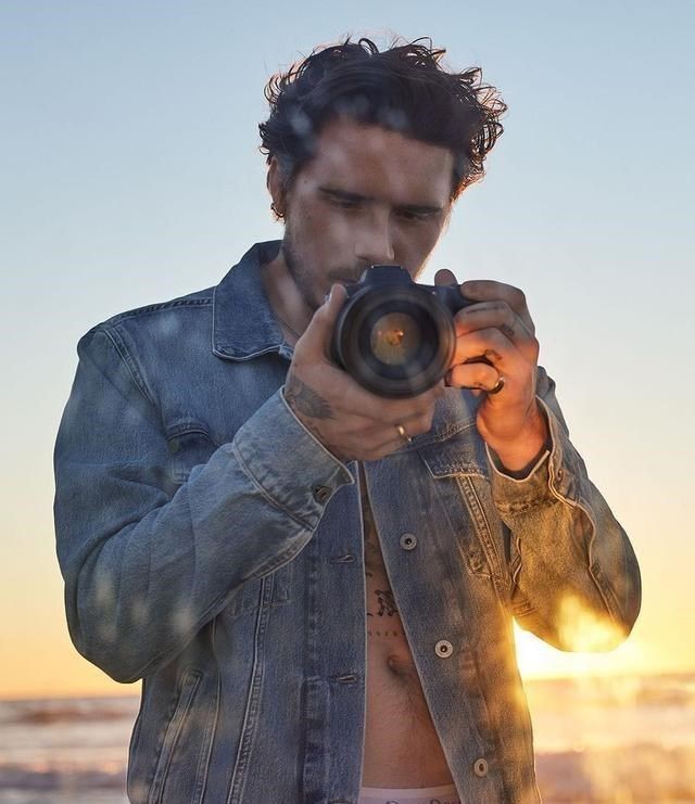 贝克汉姆四个孩子,贝克汉姆三个儿子颜值