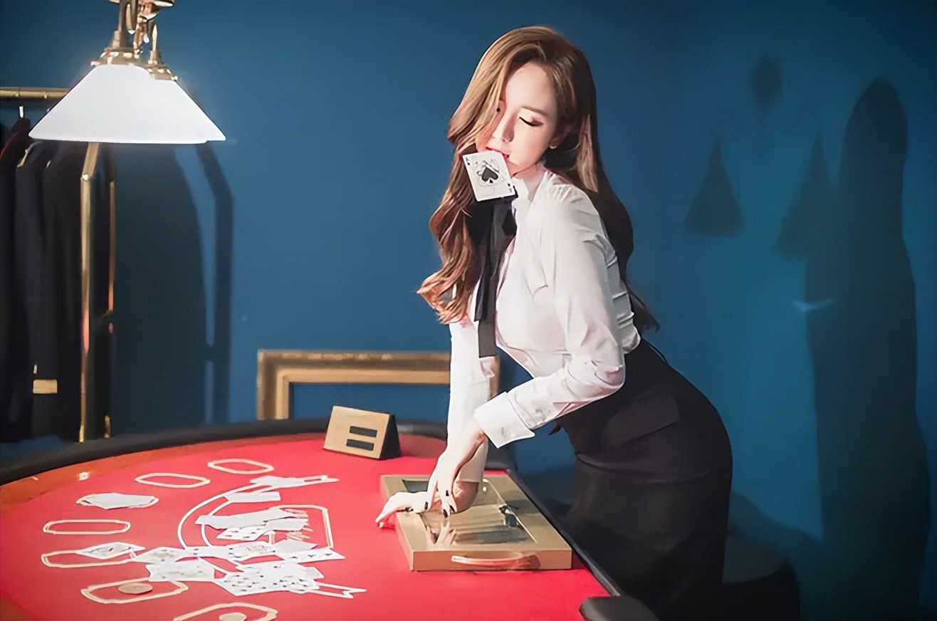 男子妄想暴富偷两万余元彩票,小伙无意间发现彩票奥秘