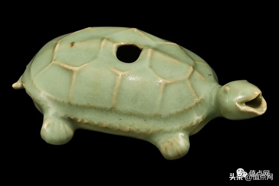 2019苏富比拍卖乾隆珐琅彩瓶,大清乾隆珐琅彩拍卖成交记录