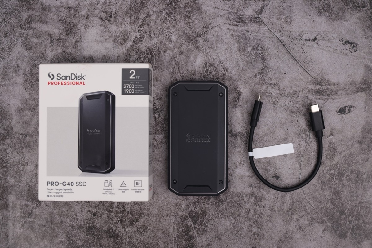 闪迪ssd固态硬盘240g,闪迪移动固态硬盘评测推荐