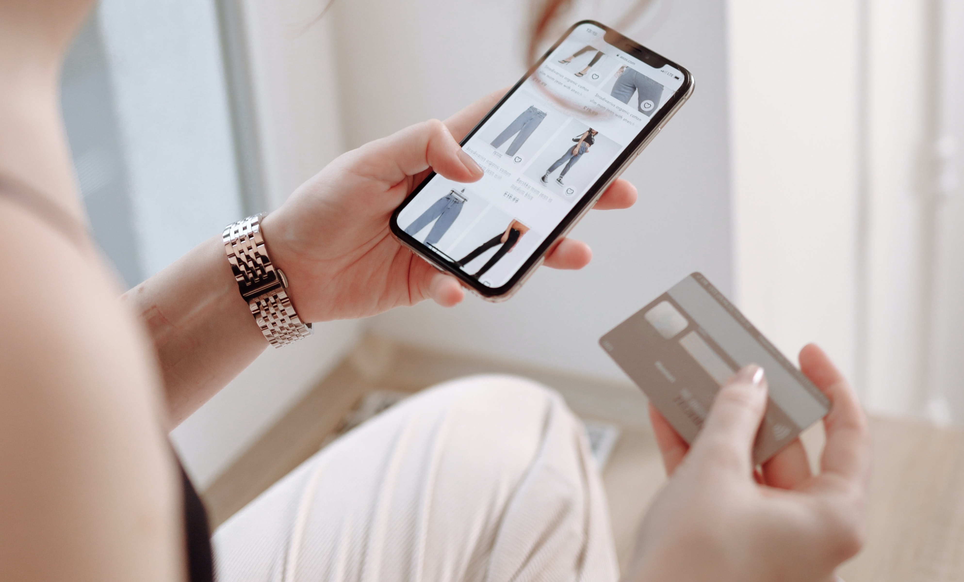 如何很好的玩转信用卡,用好信用卡需要关注这7个方面