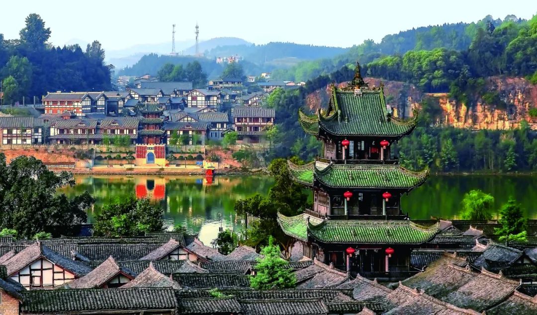 关于四川旅游的诗句古诗词,关于四川景色优美的古诗句