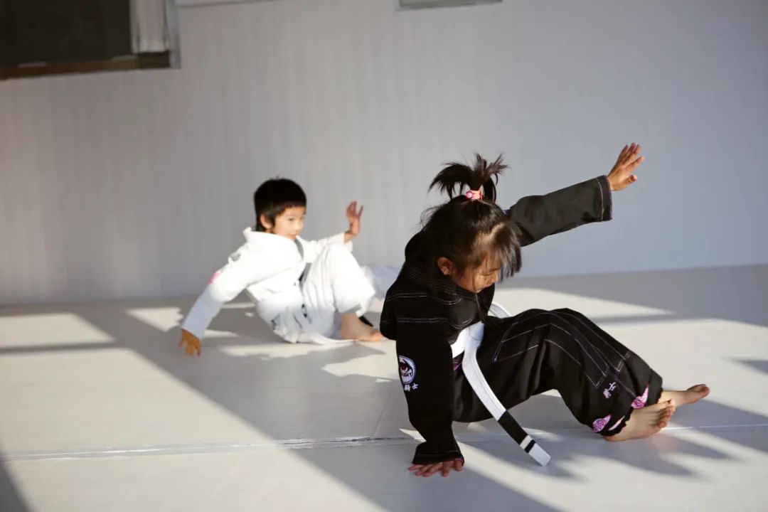 以柔克刚|见证柔术与柔道的力量