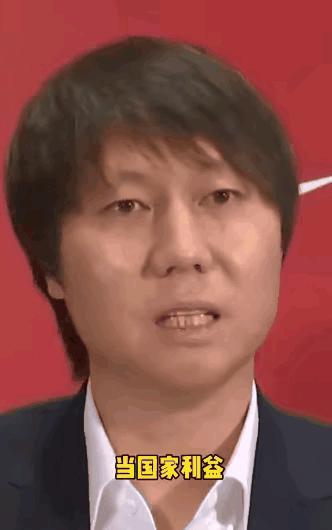 李铁戏精一样的表演,李铁换人回放