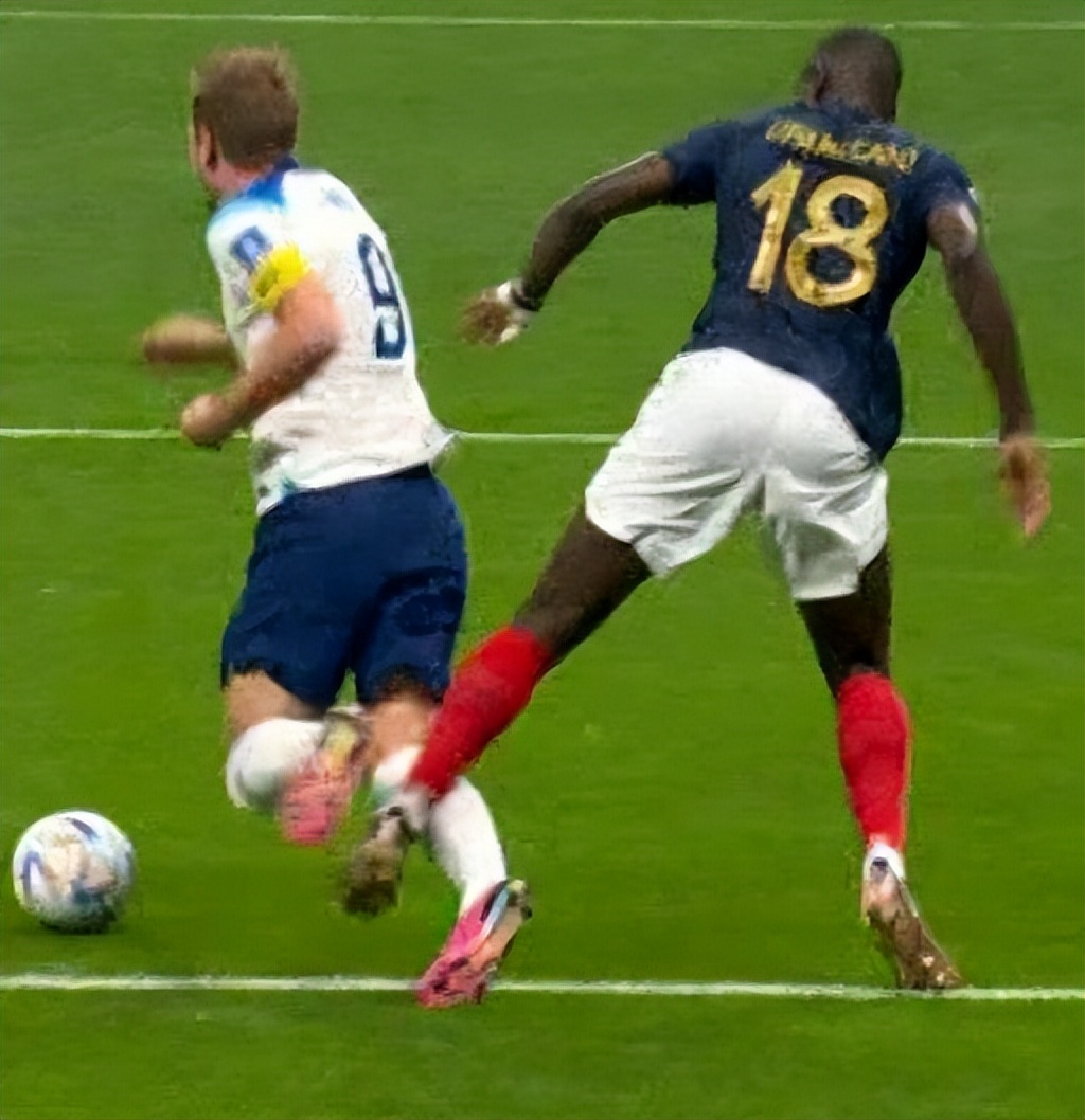 英格兰凯恩被打,英格兰凯恩遗憾场景