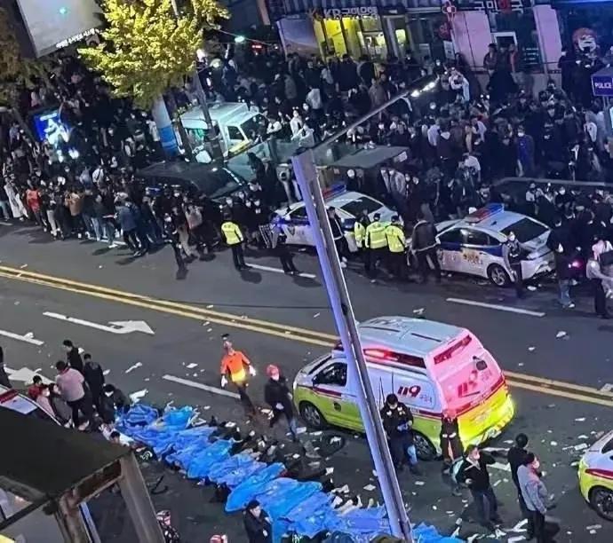 世界踩踏事件伤亡最多的前十,世界踩踏事件死多少人