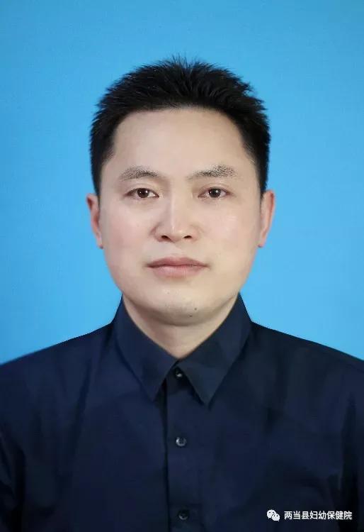 医疗专家来到社区医院开展义诊,医讯医院专家免费义诊