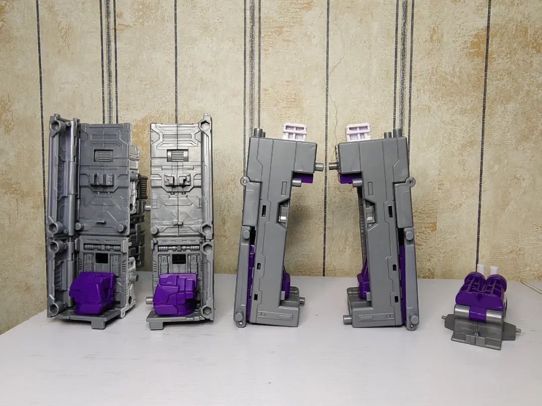 合体嘛，不寒碜——传世指挥官级汽车大师开箱测评