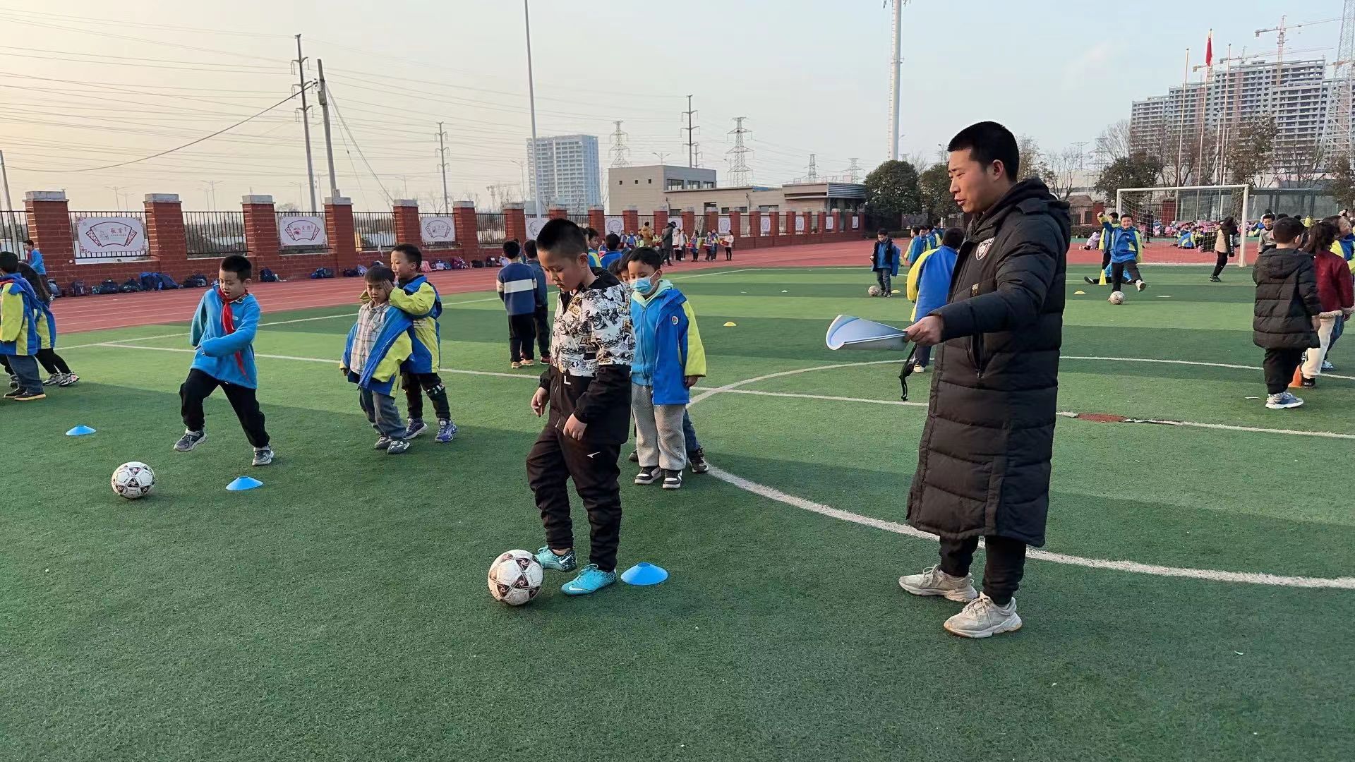 社团文化艺术节社团风采展示视频,渭南市文化艺术培训成果展