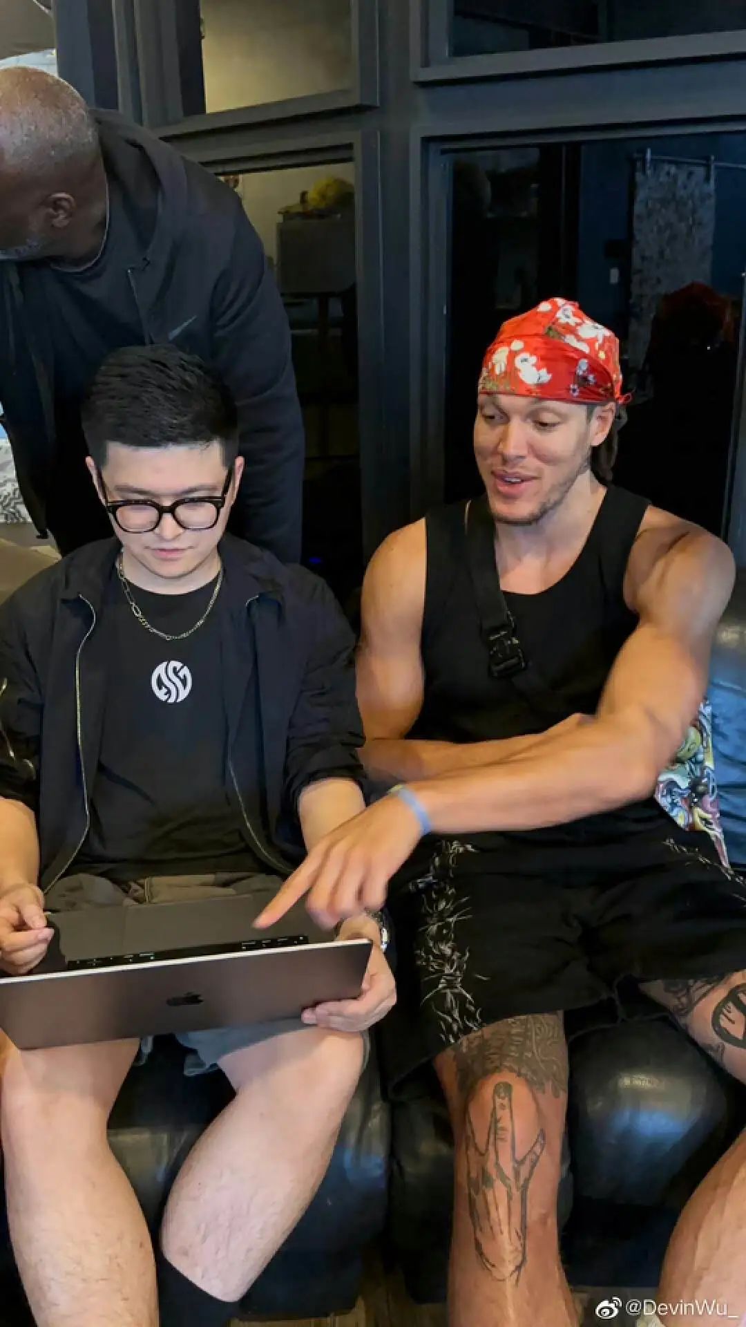 太卷了180还穿增高鞋,盘点600多的球星签名战靴性能真高