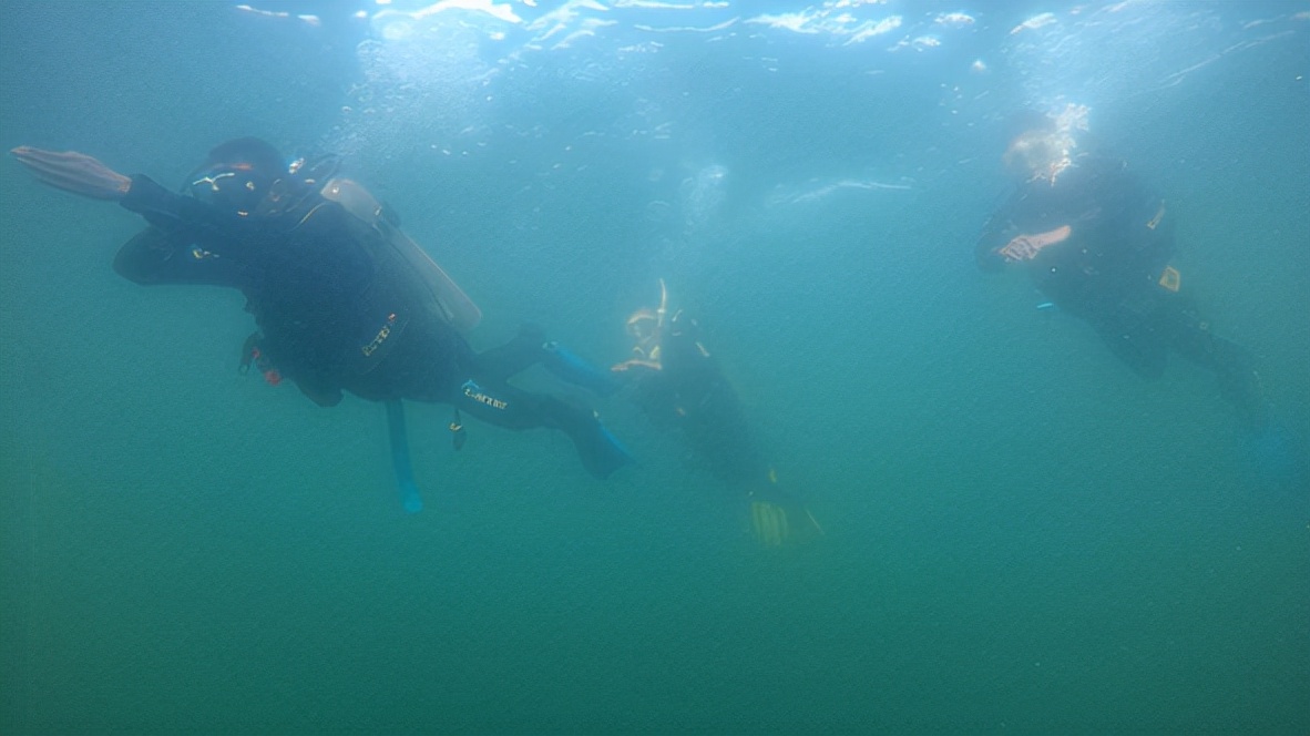 勇立潮头，他们是*破爆**专业的全能战士