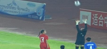 中国女足1:0日本铿锵玫瑰再次绽放,中国女足1-6惨败英格兰全场