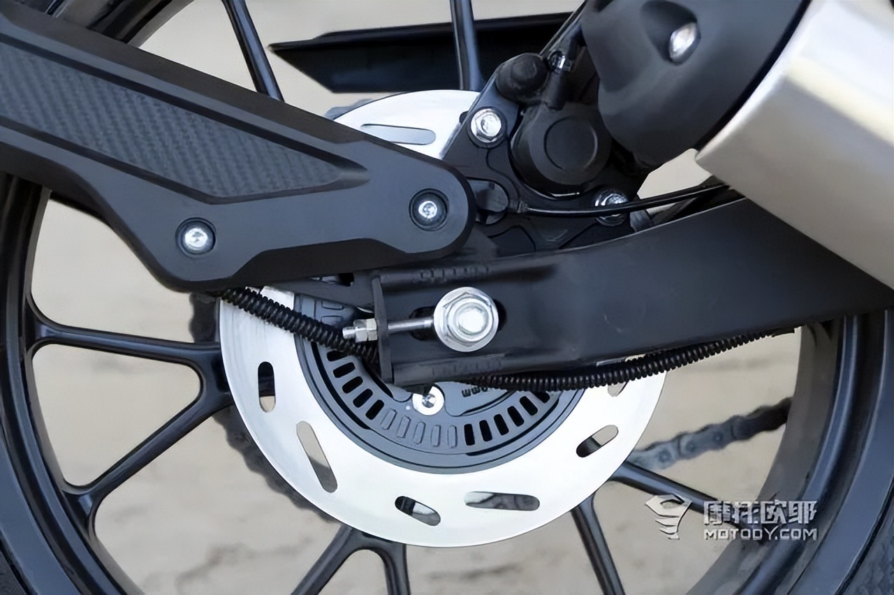 赛科龙re250攀爬版,赛科龙re250最新测评