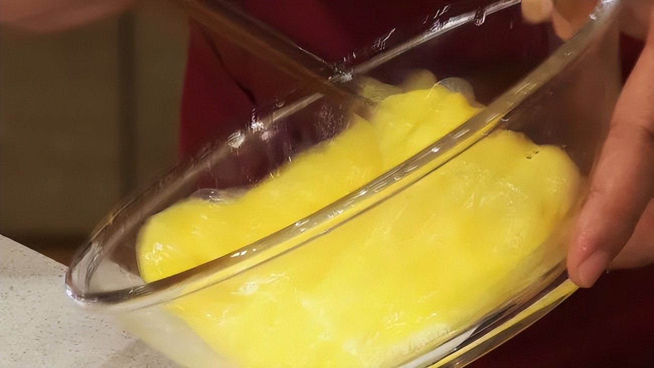 适量吃脂肪类食物可预防老年痴呆,七种推荐食品预防老年痴呆