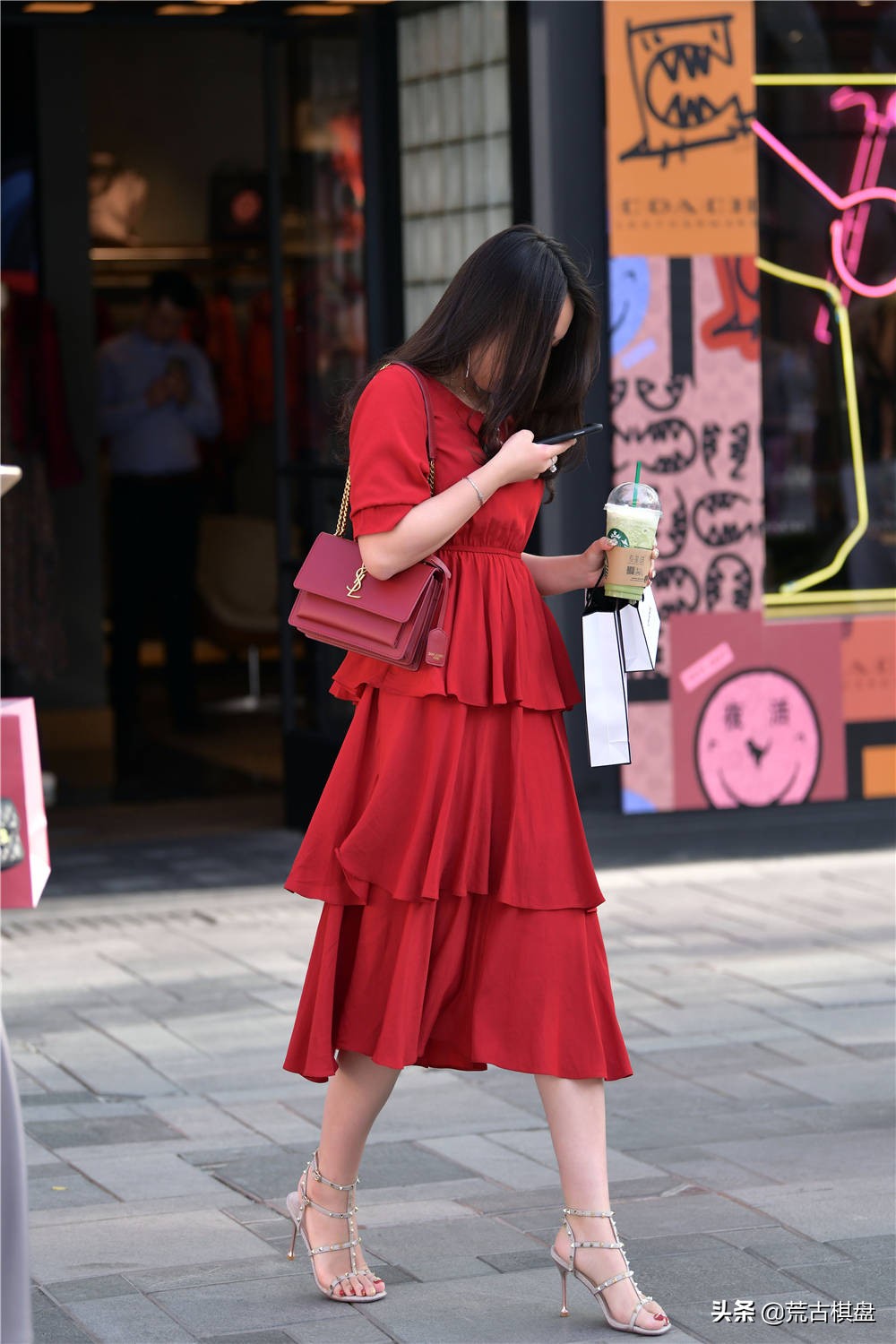 夏季到了一双百搭的高跟凉鞋,夏季高跟凉鞋时尚休闲任意搭配