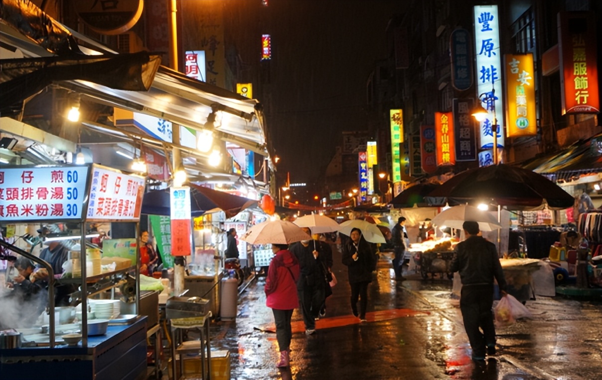 本科生裸辞摆摊,硕士毕业裸辞摆摊