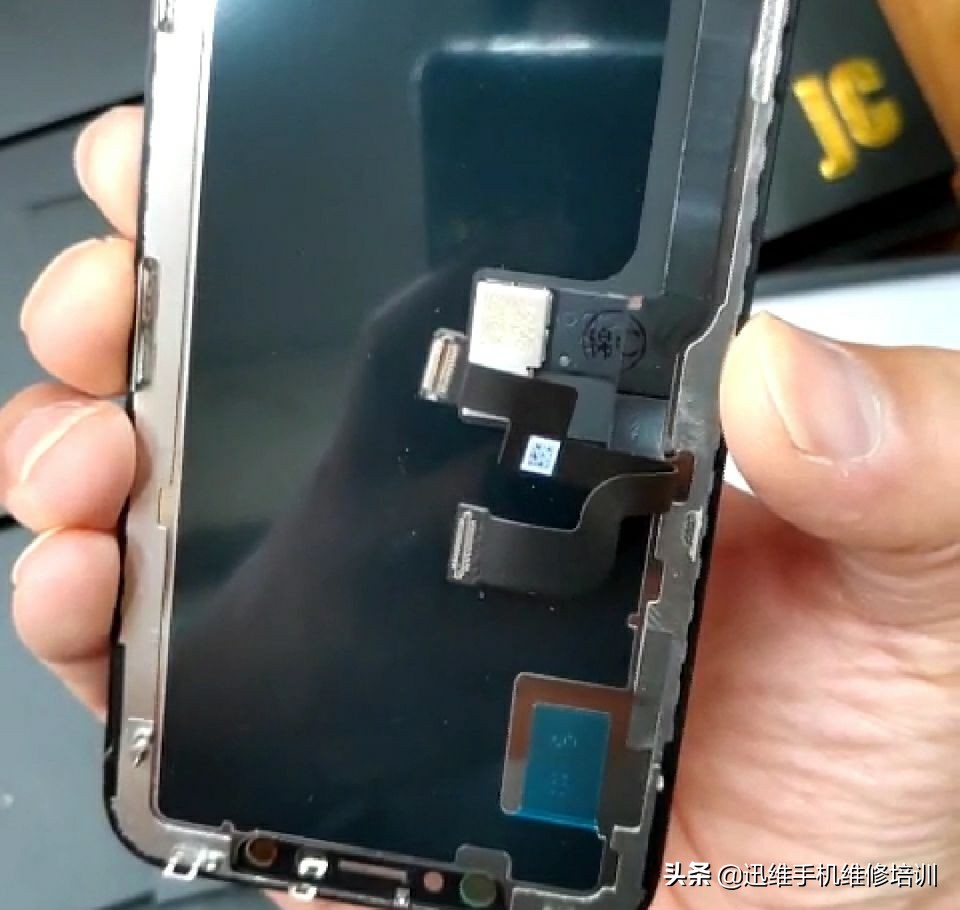 苹果手机原装屏没有原彩就是假的,iphonexsmax原装屏幕没有原彩
