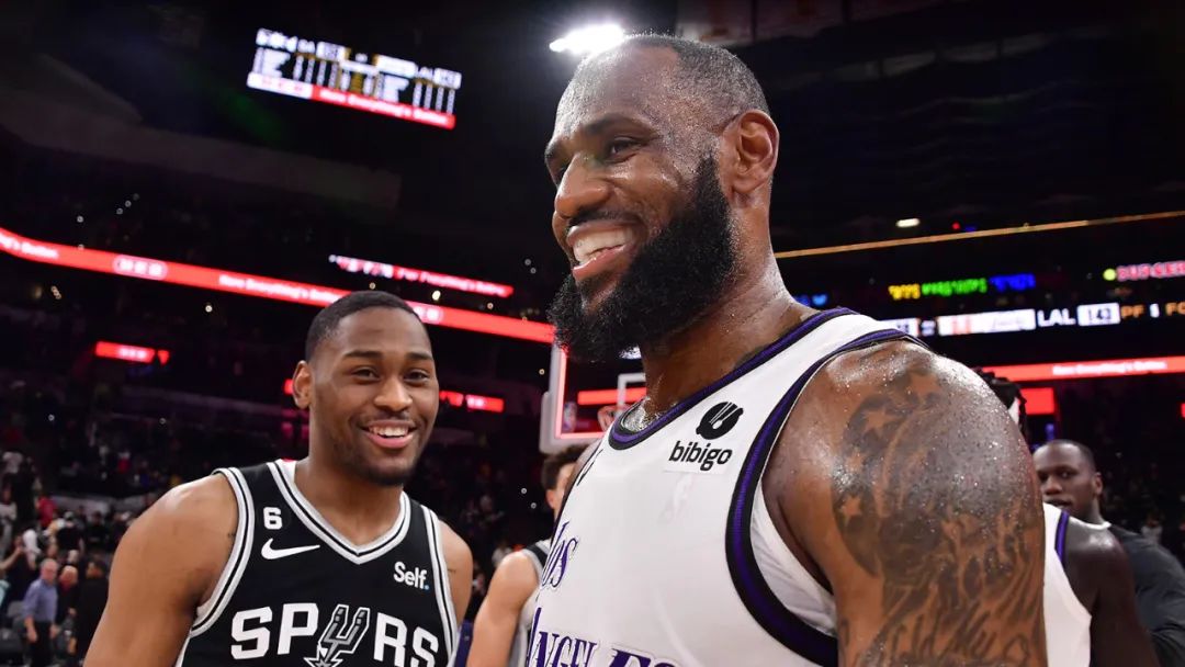 浓眉轮休付出代价,浓眉带伤出战凯尔特人