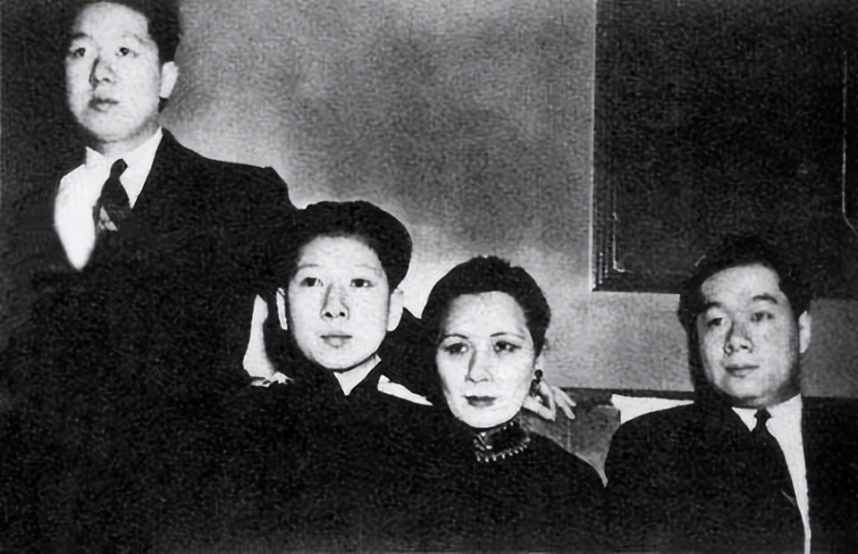 孔令侃为什么娶了二十多岁的女人,孔令侃为什么娶二十岁的女人