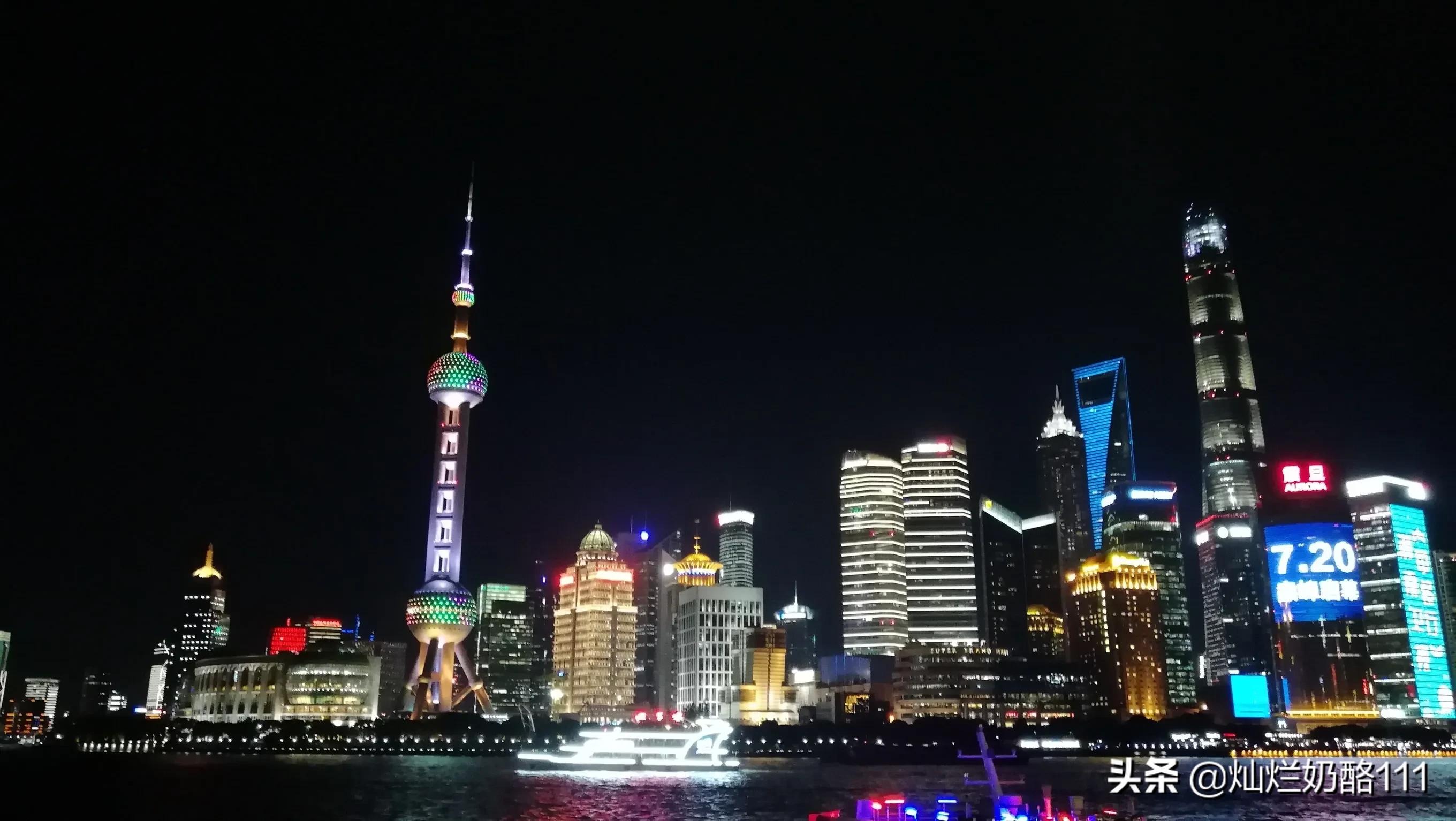 在相册里看风景,相册里看旅游照片