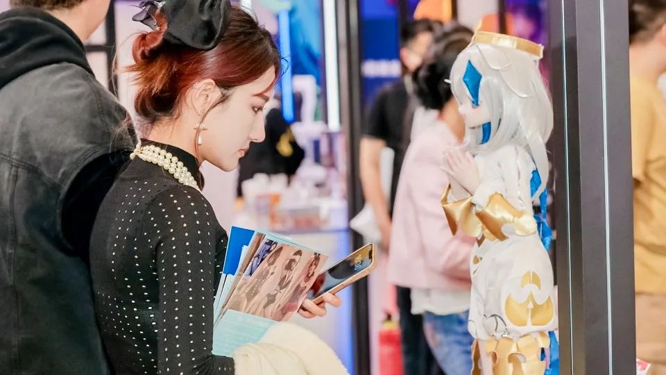 2023上海情趣展|未满*8岁1禁**止入场画面太美我不敢看