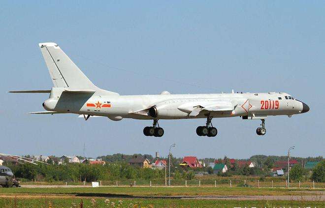 航程最远中国战斗机,轰6k战略轰炸机有多厉害