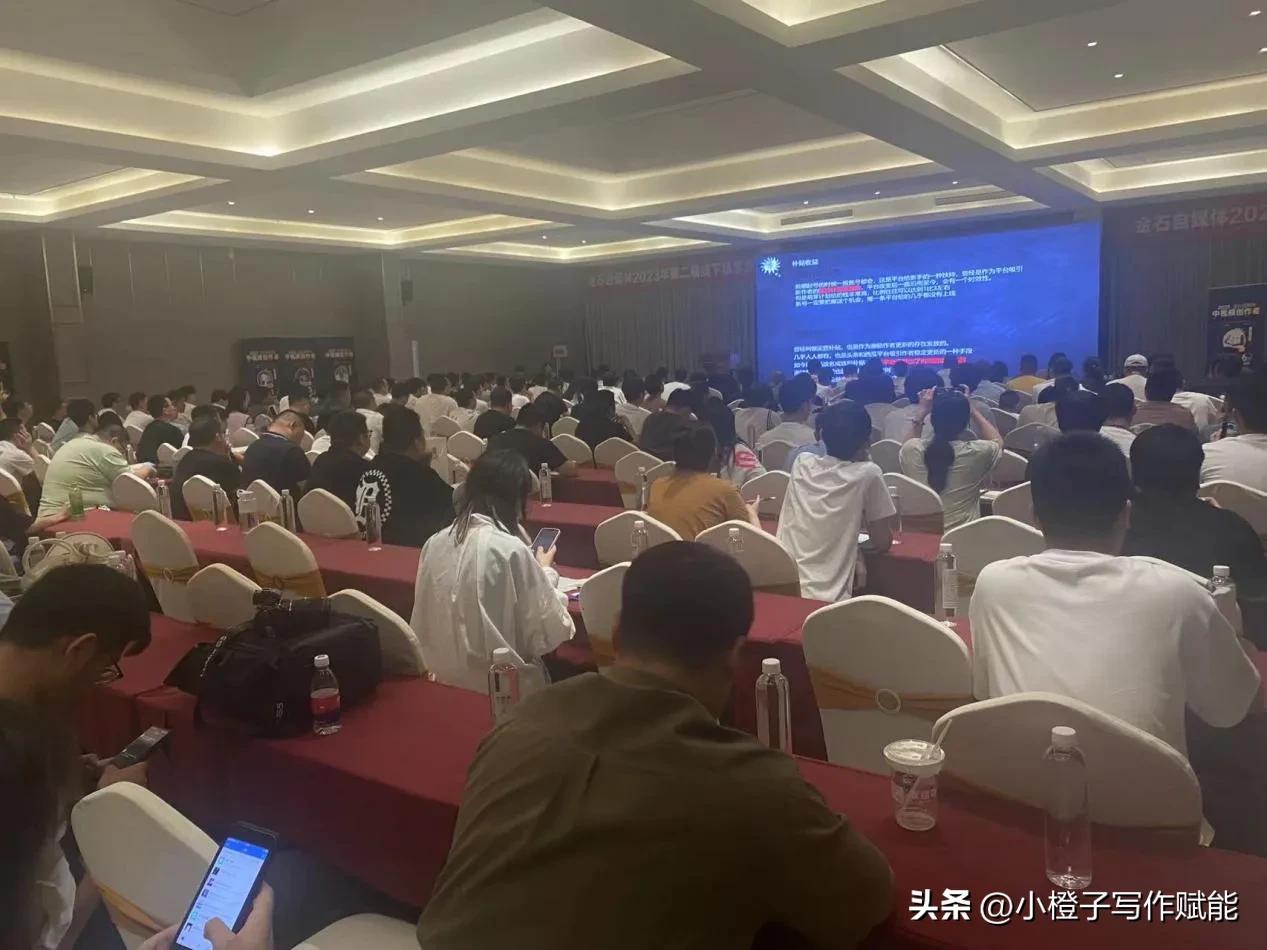 零基础写作赚钱方法视频大全,不会写作的人如何靠写作赚钱