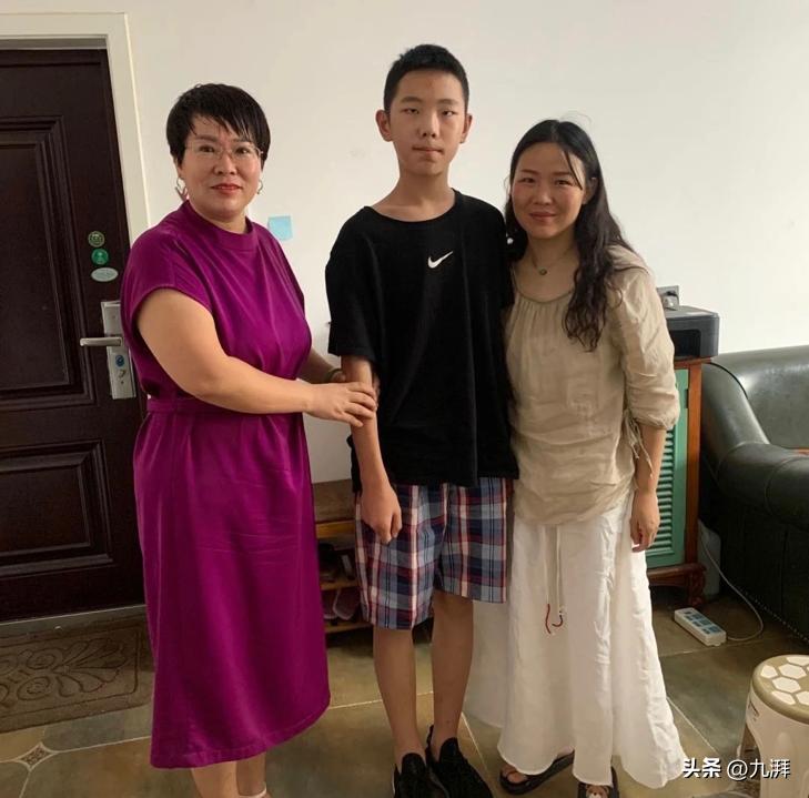 涓囧悕鏁欏笀澶у璁垮叡绛戣偛浜鸿繛蹇冩ˉ,鏋惰捣鑲蹭汉杩炲績妗ュ敱鍝嶅涔犲崗濂忔洸