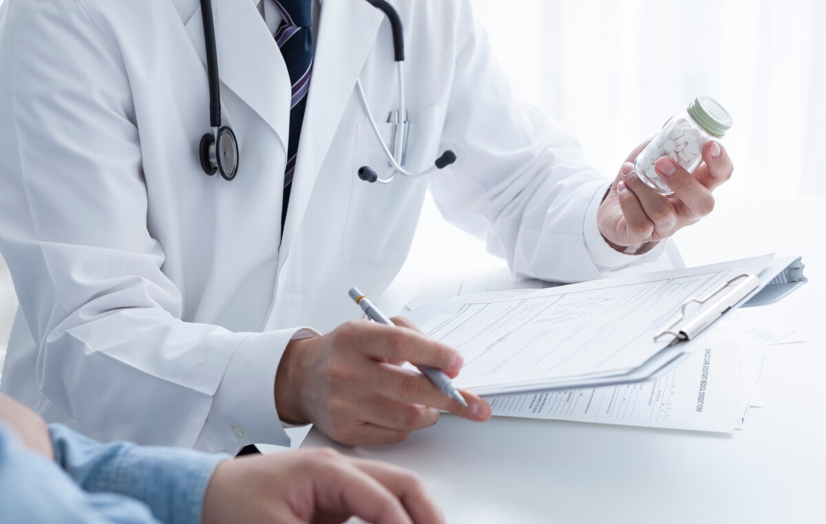 病毒感染后咳嗽吃什么药止咳,病毒感染咳嗽镇咳怎么办