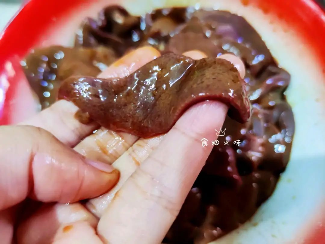 夜间吃什么食物补气血最好,补气血吃什么食物最好最有效果