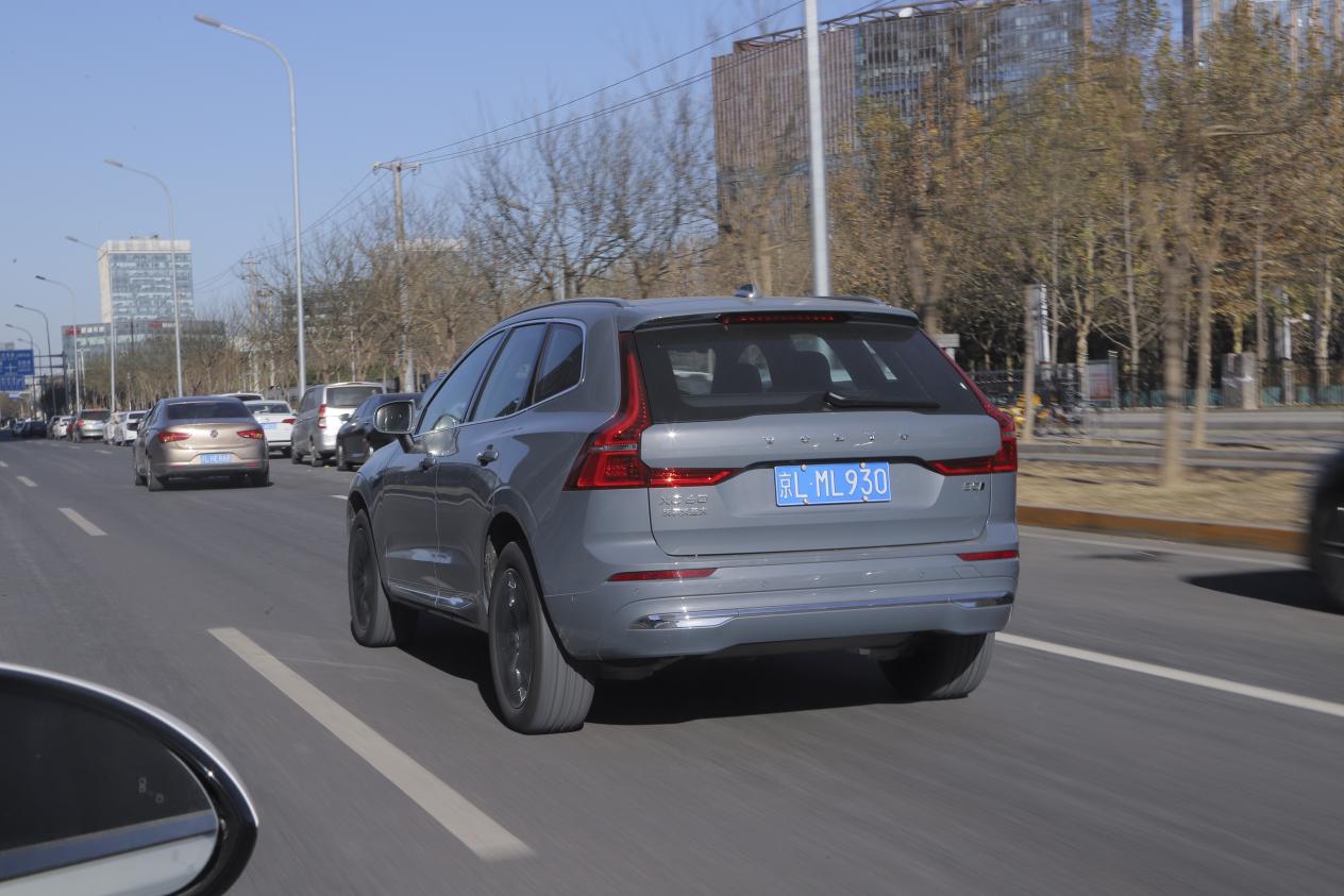 六边形战士坦克,六边形战士轻量级