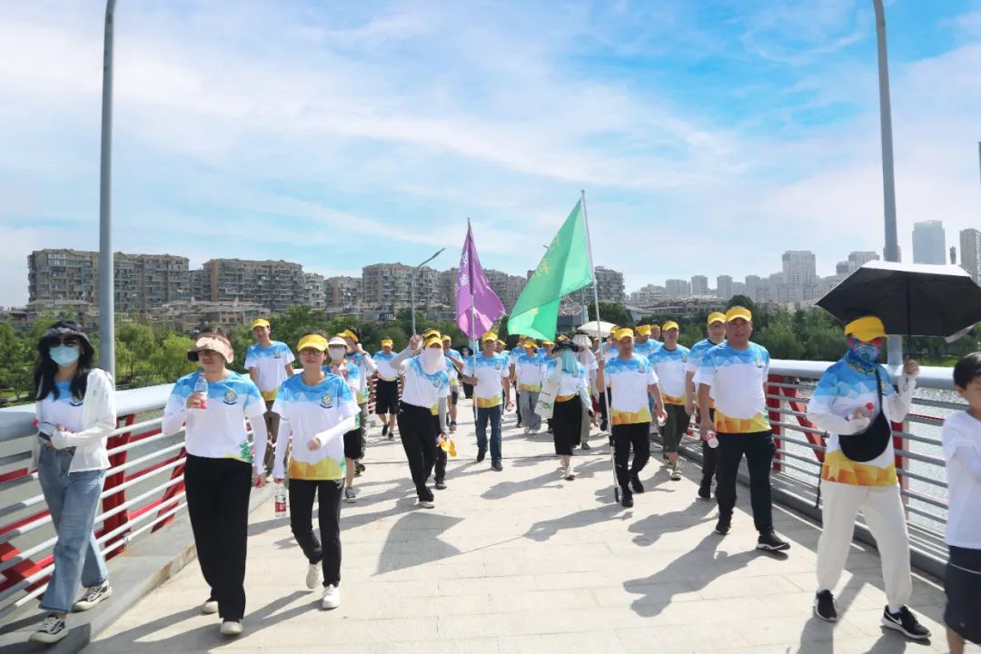 禁毒在行动禁毒宣传进万家,健步走与禁毒宣传同步举行