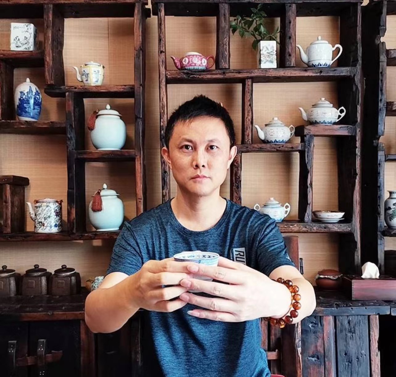 长期喝普洱生茶对身体有什么影响,喝普洱生茶对五脏的危害