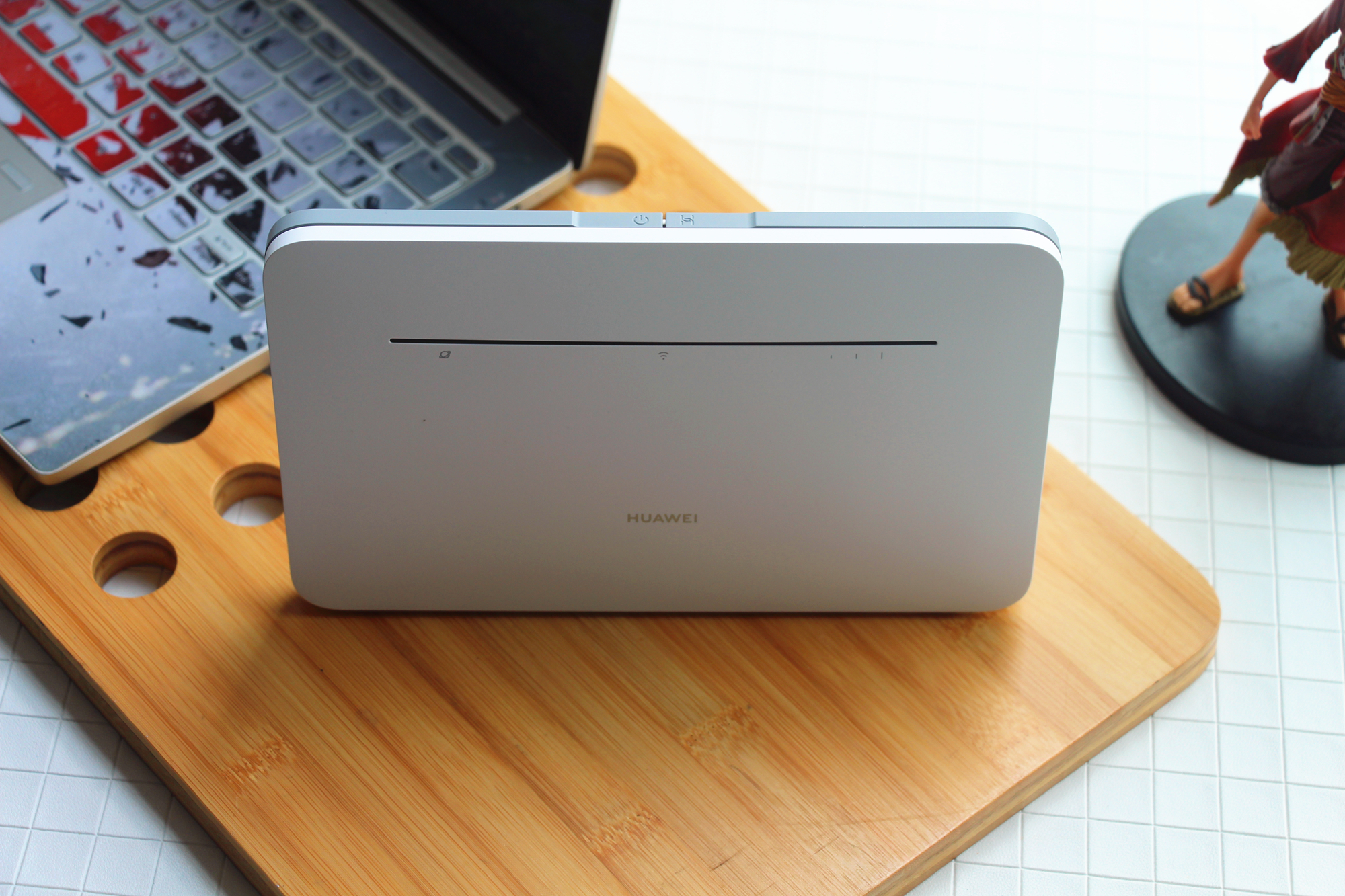 华为移动路由pro多设备分摊网速,华为移动路由器pro和随身wifi