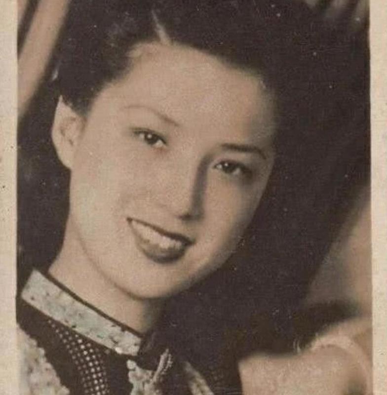 香烟女杀人案真相,大案纪实女模特惨死之谜