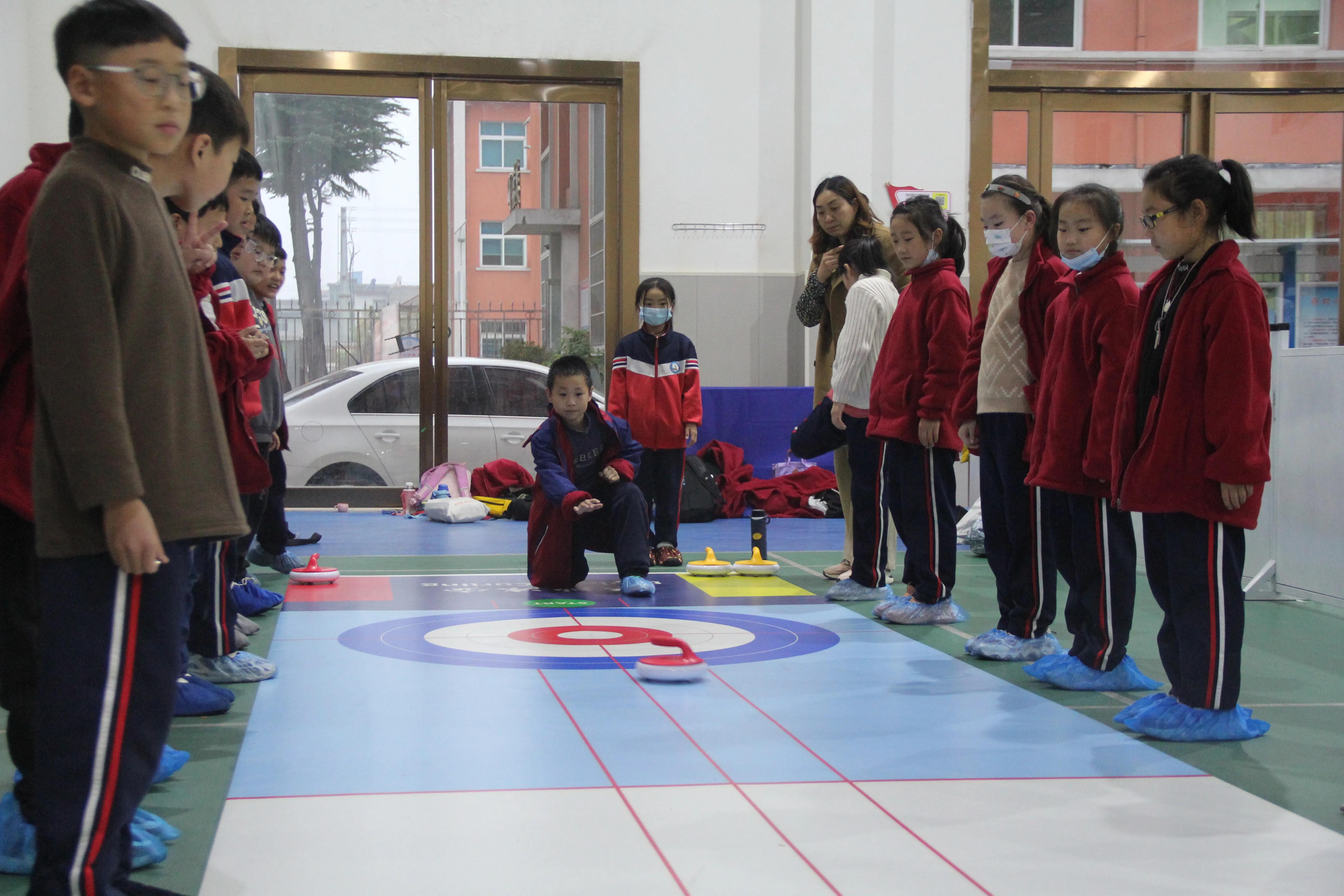 让文明之花在校园绽放板报,让文明礼仪之花开满校园班会