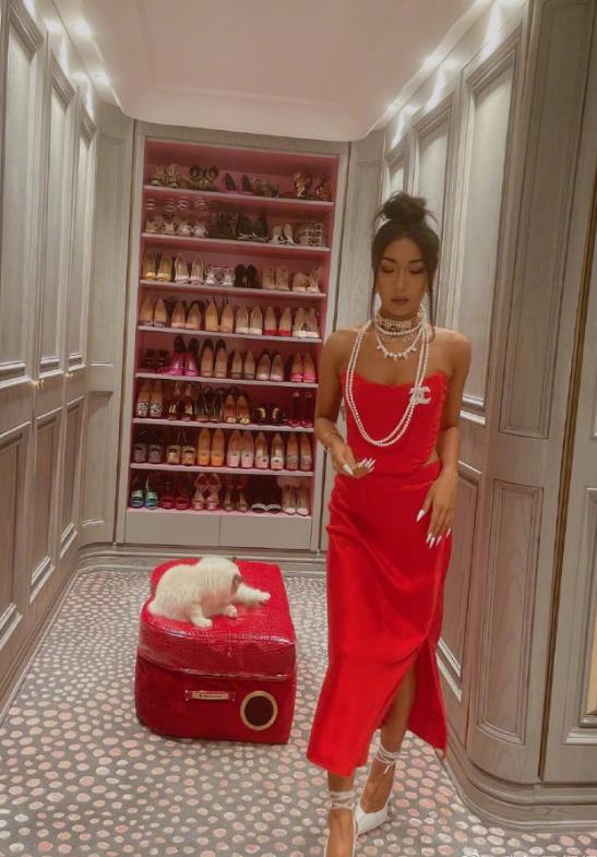 吉克隽逸炫富视频,吉克隽逸现状如何