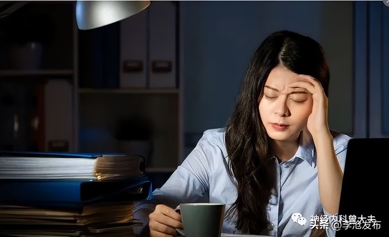 晨起口干口苦口臭什么原因引起的,晨起口干口苦口臭是什么病