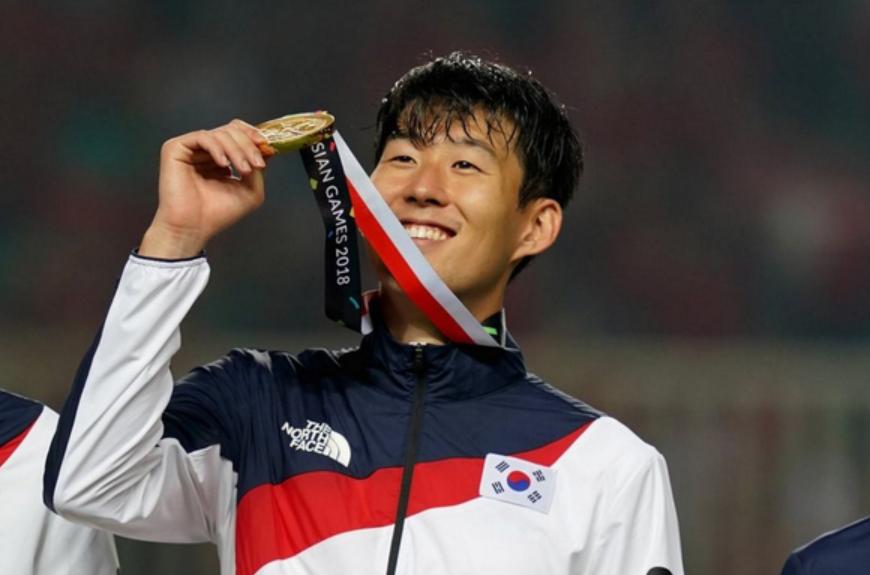 韩国足球孙兴慜被骂,韩国队队长孙兴慜资料