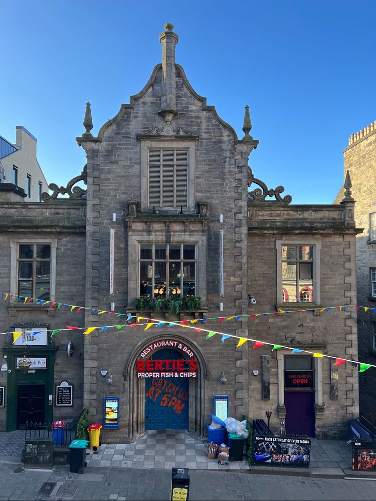 欧洲旅游攻略爱丁堡,苏格兰爱丁堡旅游攻略