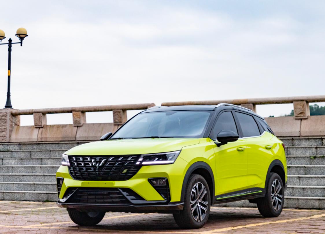 最燃的小钢炮上市仅售12.19万起,十万左右动力最强的小钢炮国产