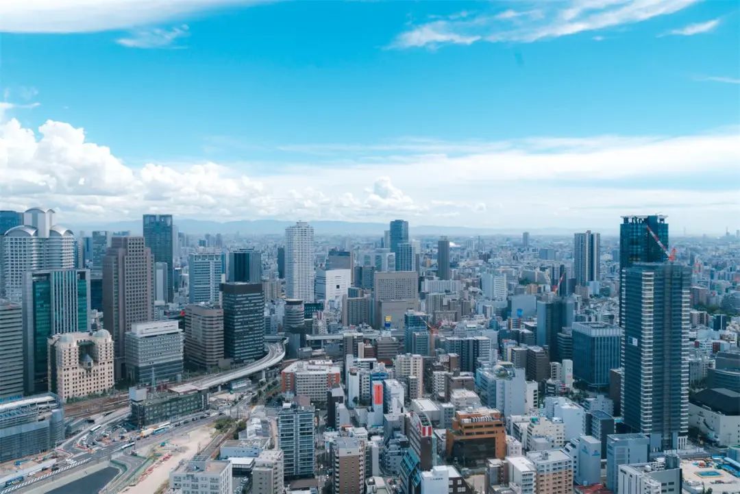 日本这个省太“卷”：免费读高中大学，外国人也可享受