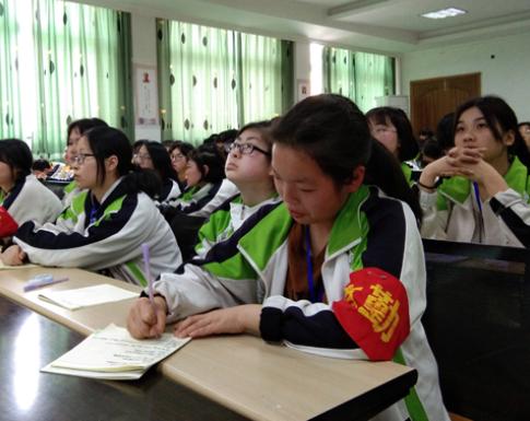 北大教授称上职高没出息完整视频,读职高到底有没有出路