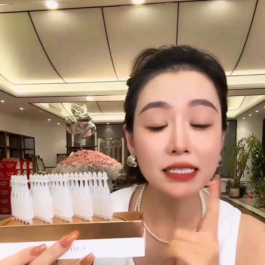 娇润泉二裂酵母精华透明质酸,娇润泉二裂酵母淡纹紧致精华液