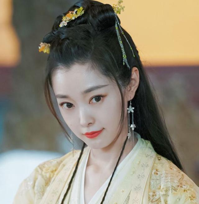 2个为爱痴狂的才女，写诗寄情，惊艳千年，至今让人津津乐道